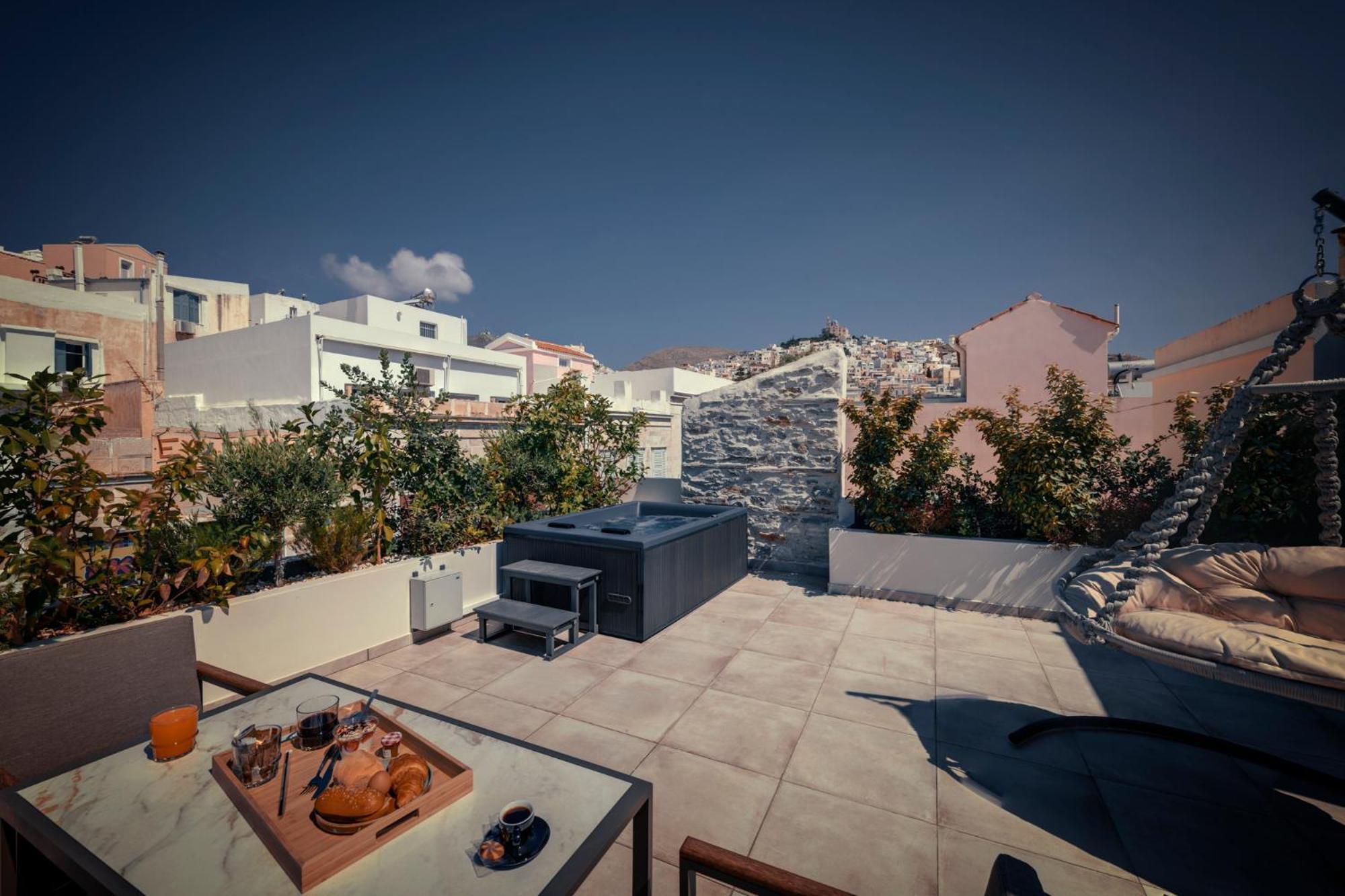 Ninemian Suites Syros 埃尔莫波利斯 外观 照片